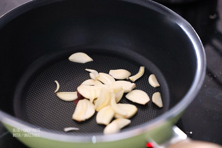 훈제오리요리 맛있게 만드는 법 훈제오리볶음 야채 듬뿍