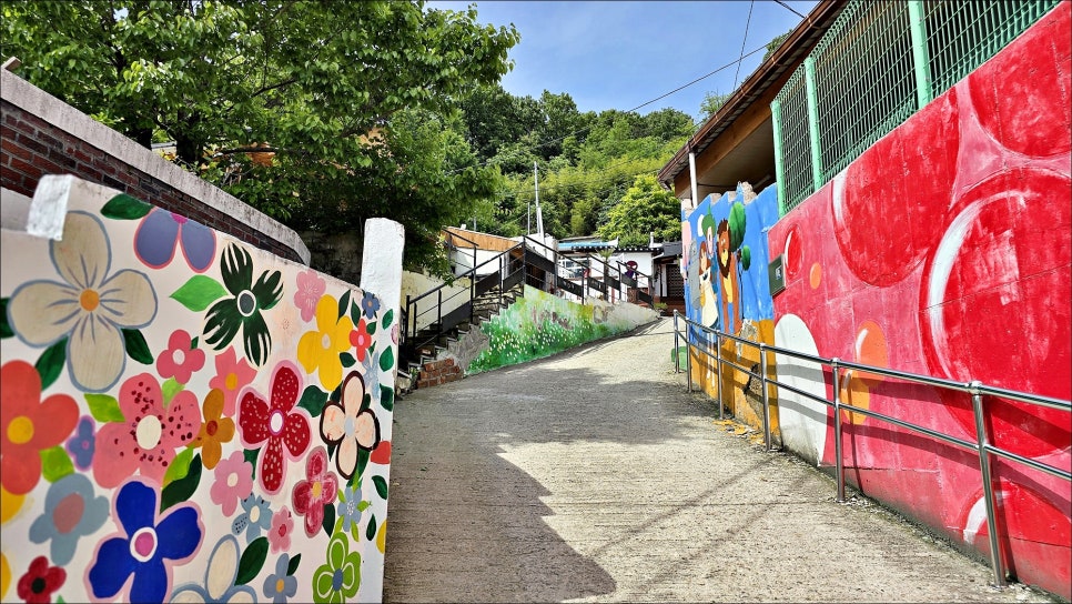 전주 당일치기 데이트코스 추천 전주 갈만한곳 자만벽화마을 꼬지따뽕!