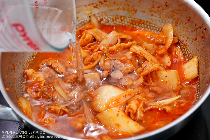 돼지고기 김치찌개 맛있게 끓이는법 삼겹살 김치찌개 레시피 찌개종류