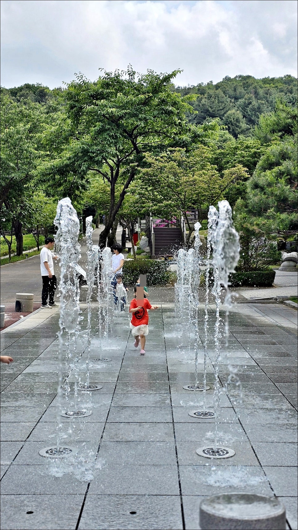 경기도 용인 가볼만한곳 용인농촌테마파크 용담저수지 용인 뷰 카페 라미르!