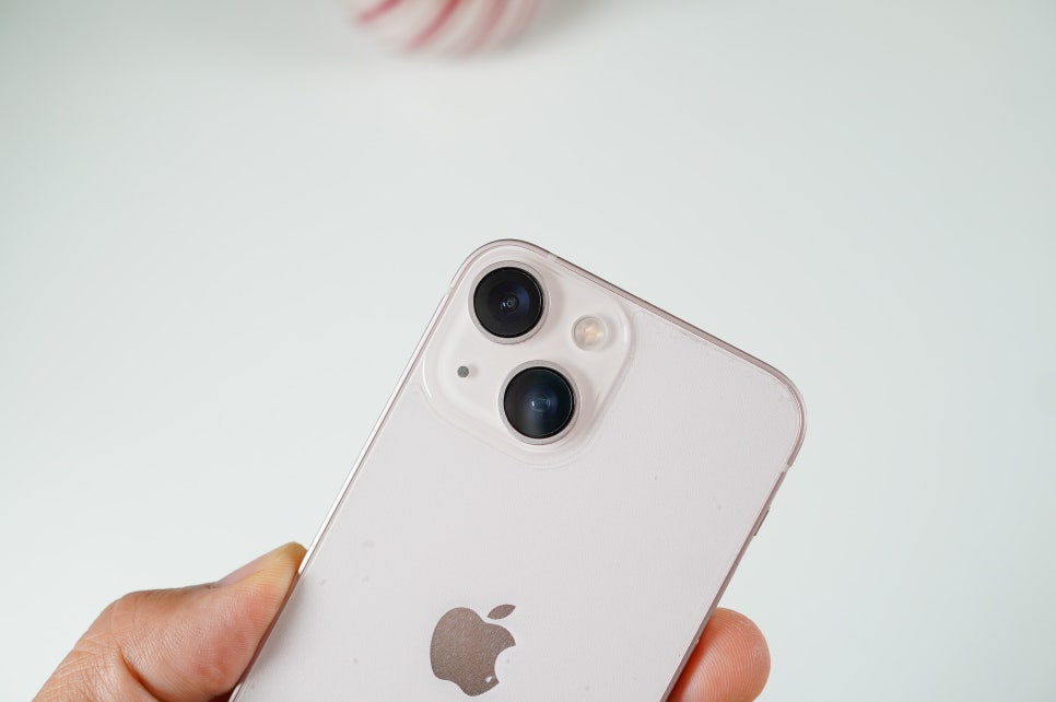 아이폰13 미니 핑크 색상 자급제 크기와 아이폰 배터리 성능 확인 방법