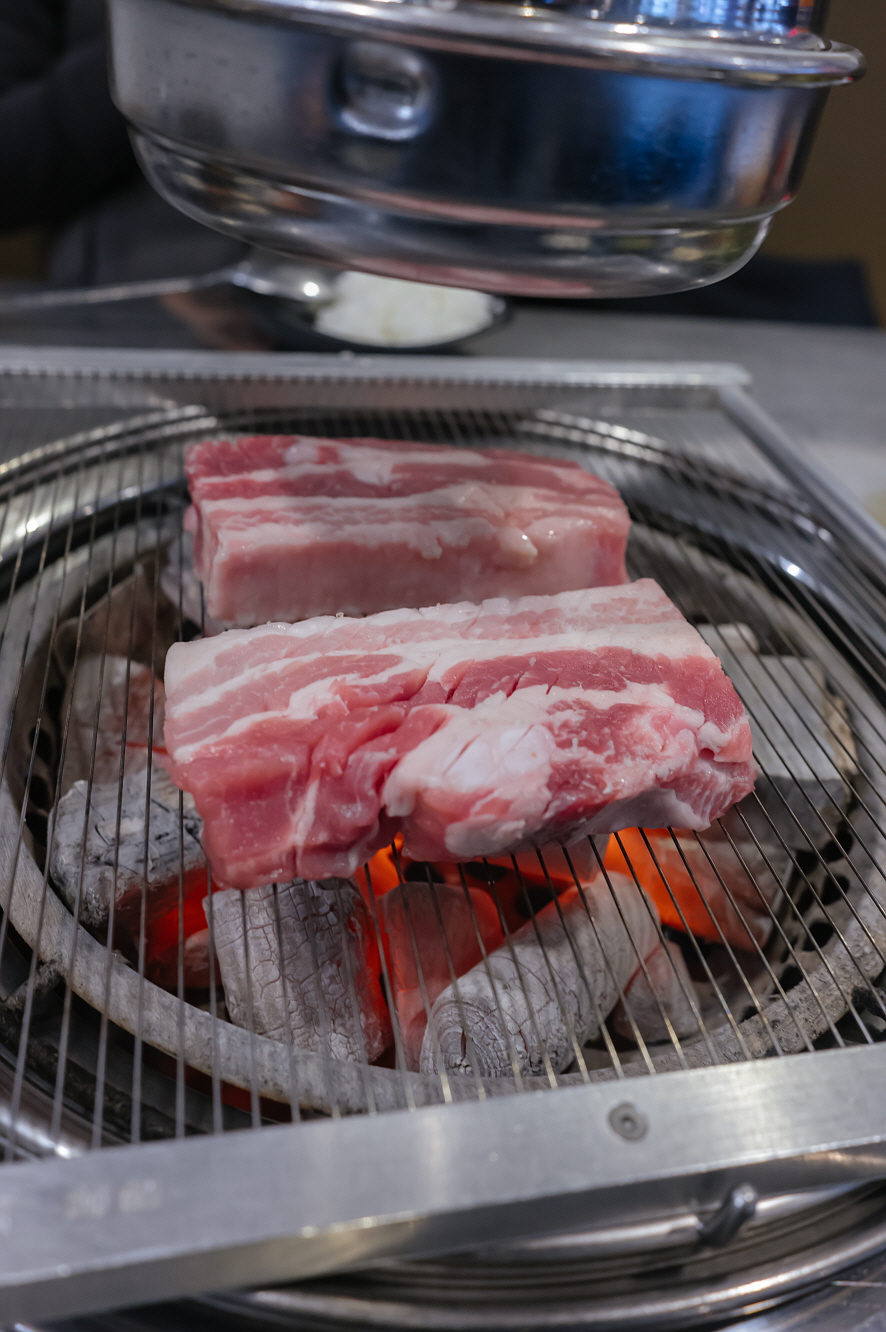 은평구 가성비 무한리필 고기맛집 - 화로상회 편편집