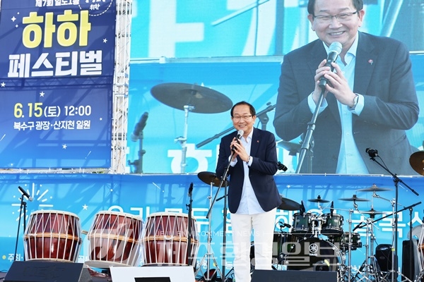 ‘제15회 청소년 독서문화운영’ ..강병삼 제주시장, "책 읽는 문화가 확산되길"