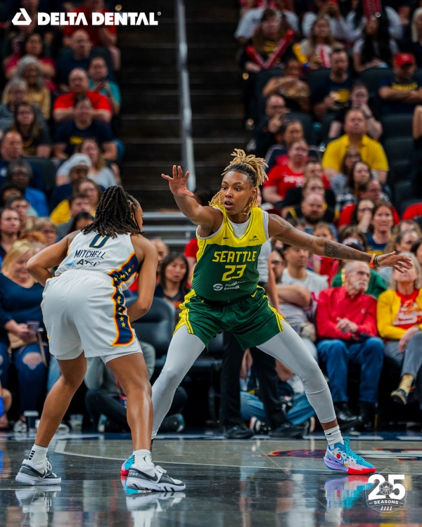 [WNBA] 스카일라 디긴스-스미쓰, "엄마가 깨어 나니, 시애틀도 깨어 난다"