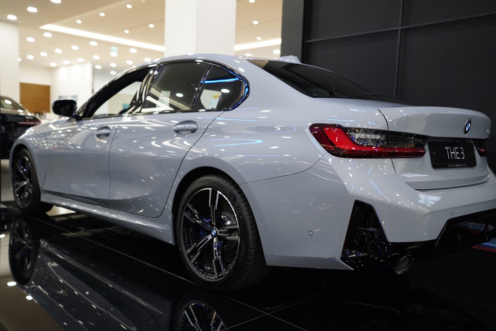 2024 BMW 3시리즈 모의견적 제원 포토, 320i 320d 모델 비교 정보