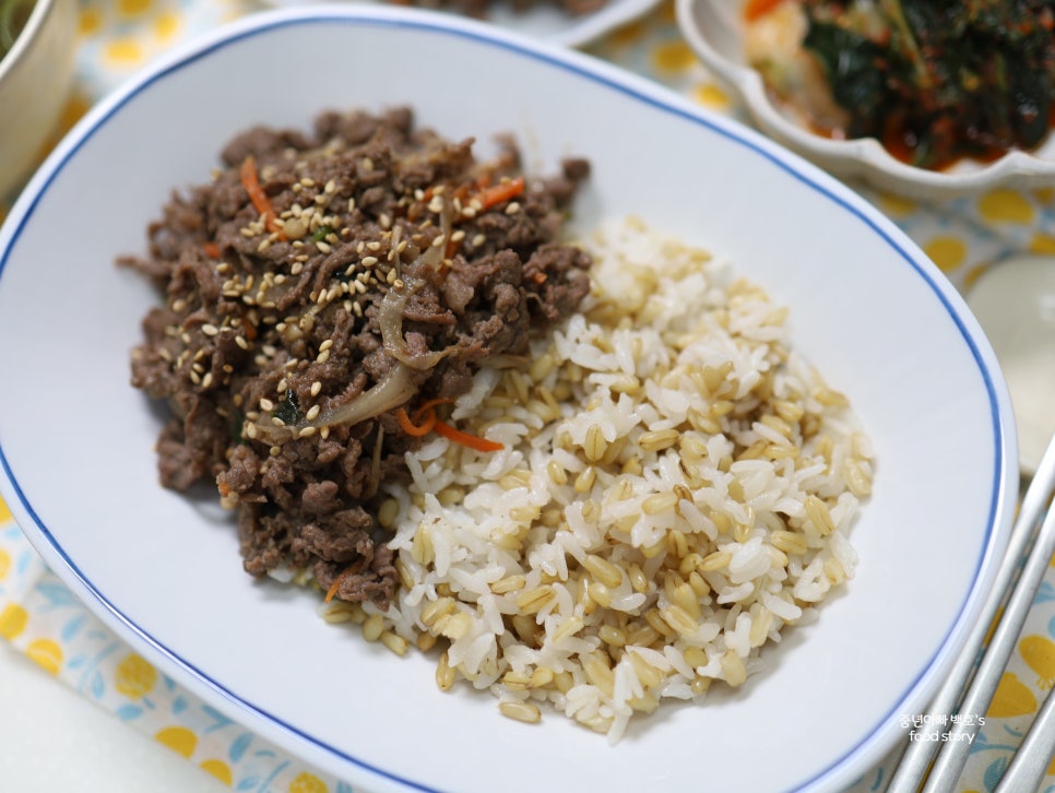 밥 소믈리에가 인정한 더미식 즉석밥 귀리밥 소불고기덮밥 만들기