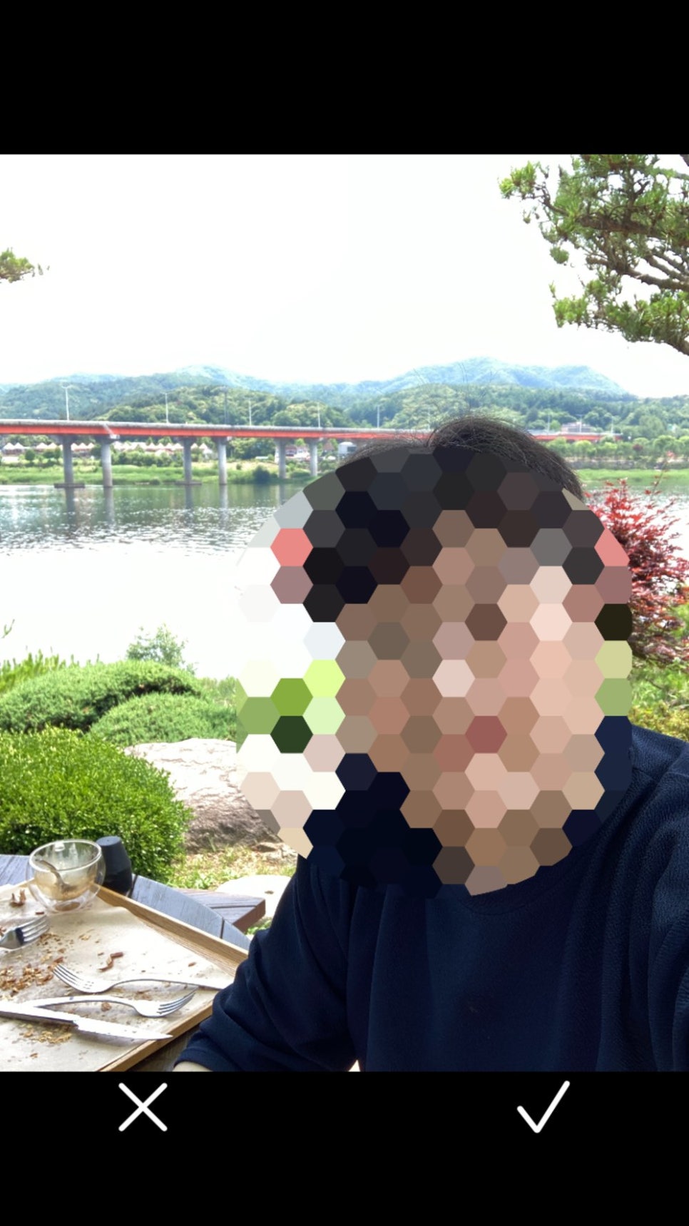 사진, 동영상 속 얼굴을 자동으로 모자이크 처리해 주는 아이폰 앱
