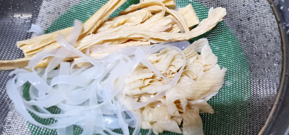 차오차이 마라탕소스 마라샹궈소스 훠궈소스 재료로 손님초대음식 마라탕만들기