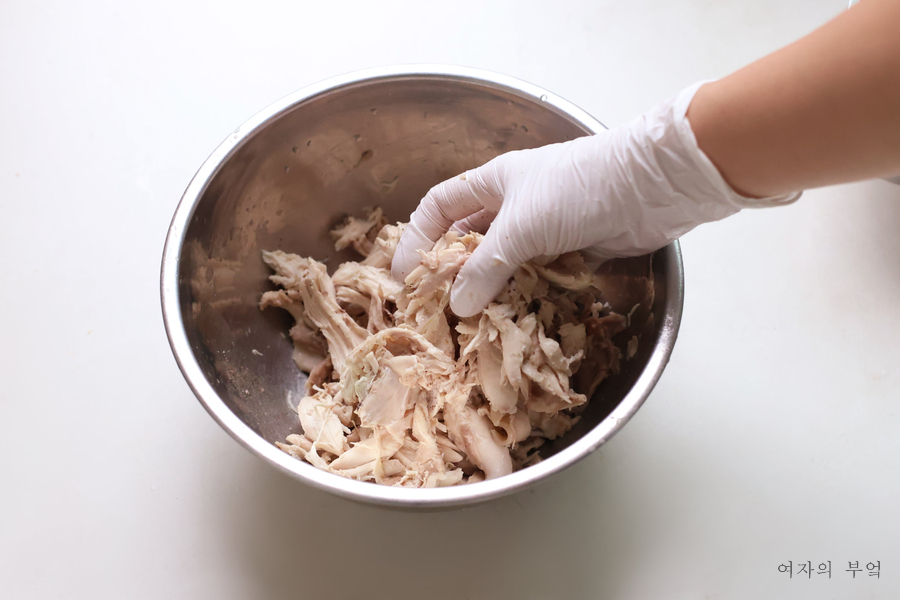 닭개장 만드는법 닭육개장 끓이는법 고사리 듬뿍 레시피