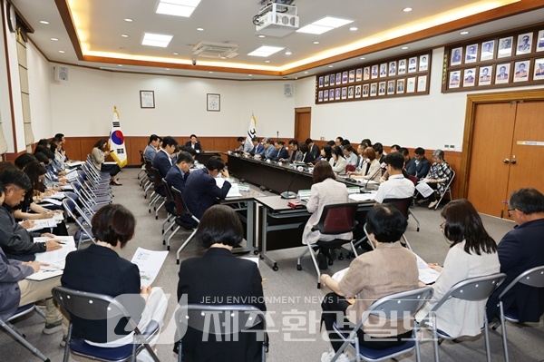 변영근 제주시 부시장, “농가소득 증대..생산자 소비자 직접 거래할 수 있도록 해야”