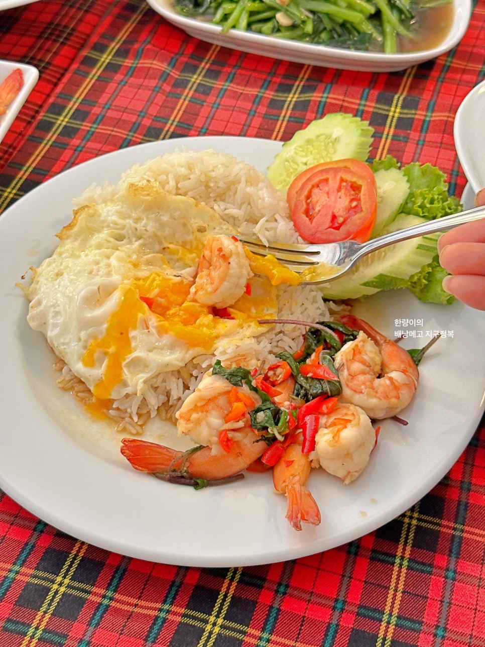 푸켓 까론비치 맛집 칼리카 레스토랑 태국 음식+유럽 음식 메뉴!