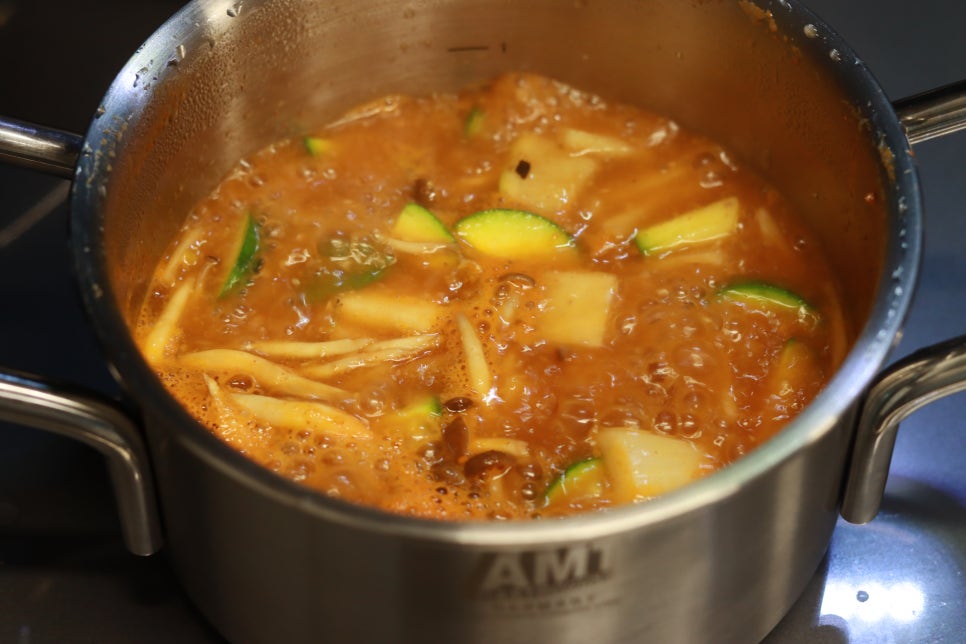 두부 된장찌개 맛있게 끓이는법 된장찌개 레시피