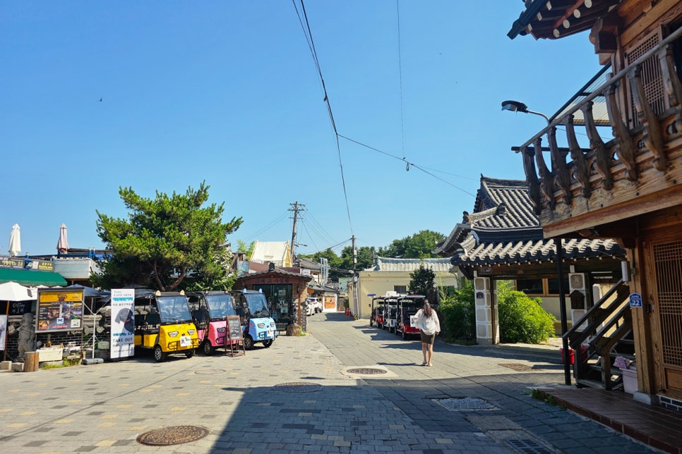 경주 황리단길 맛집 한정식 먹거리 동궁과월지 연꽃 대릉원 등 여행코스 추천