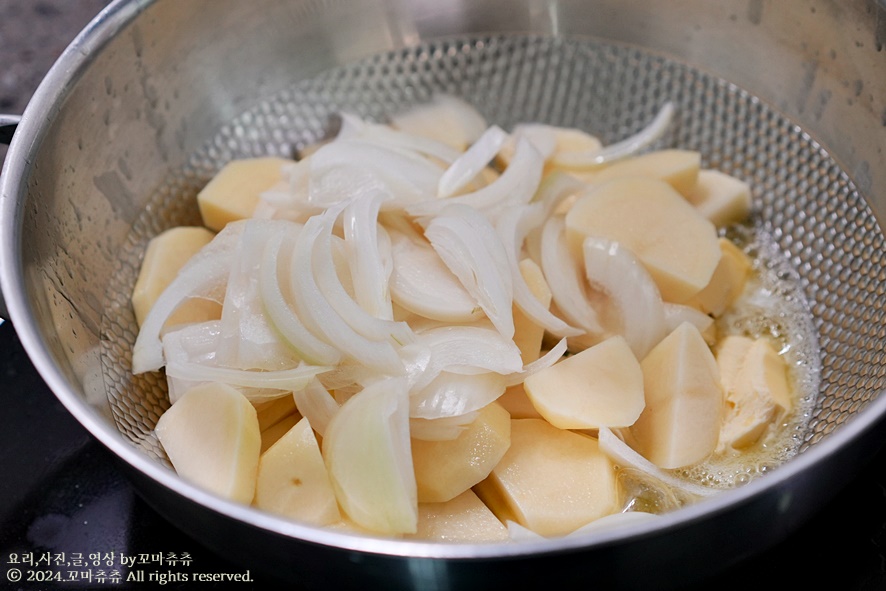 감자스프 만들기 초대박 감자요리 종류 간단한 아침 메뉴 추천