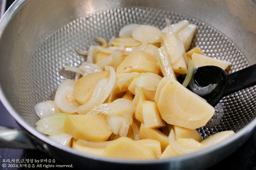 감자스프 만들기 초대박 감자요리 종류 간단한 아침 메뉴 추천