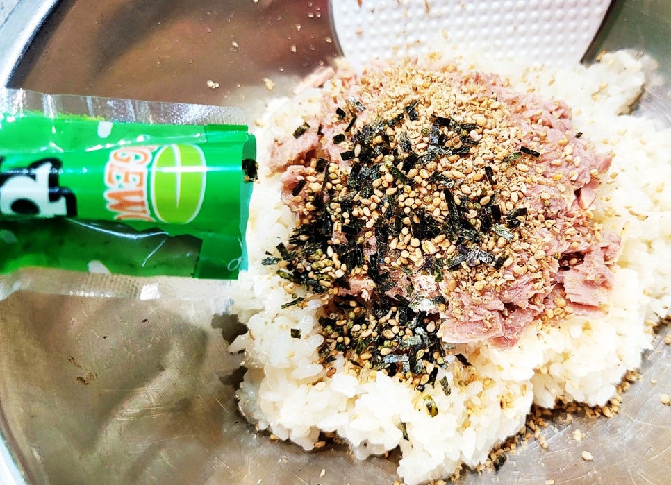 묵은지 참치김밥 만들기 묵은지말이 초간단 참치마요김밥