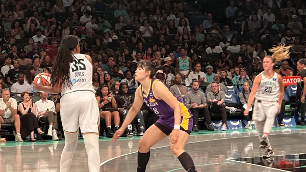 [WNBA] 뉴욕 리버티 직관 여행 (2부) "꿩 대신 닭? 사브리나 이오네스쿠"