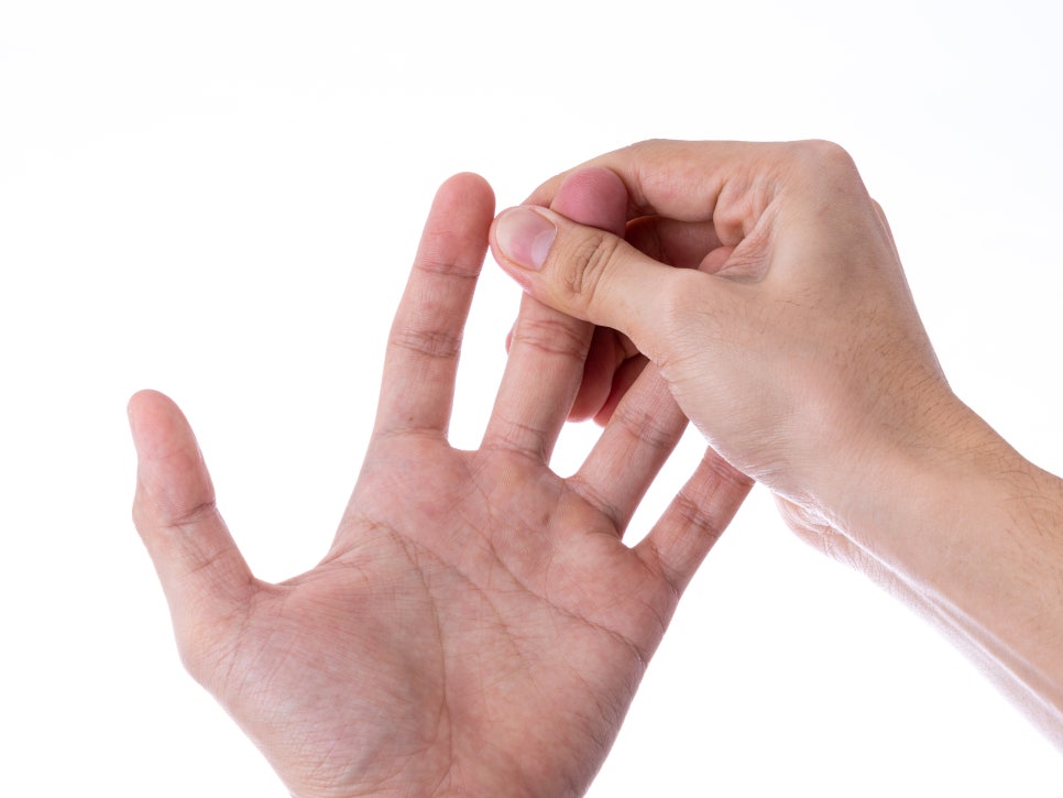손가락 마디 관절 통증 원인 및 증상(부었을때, 관절염, 가성통풍)