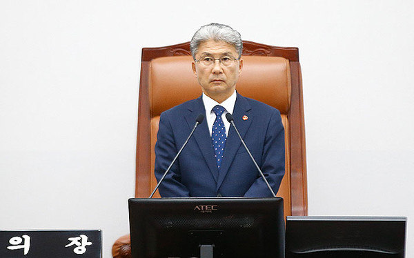 제12대 제주도의회 후반기 의장 이상봉..“기초자치단체, 우려되는 문제도 있다”