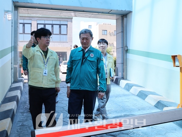김완근 제주시장,“별도봉 산책로 등 안전 확보에 행정력 집중해 달라”