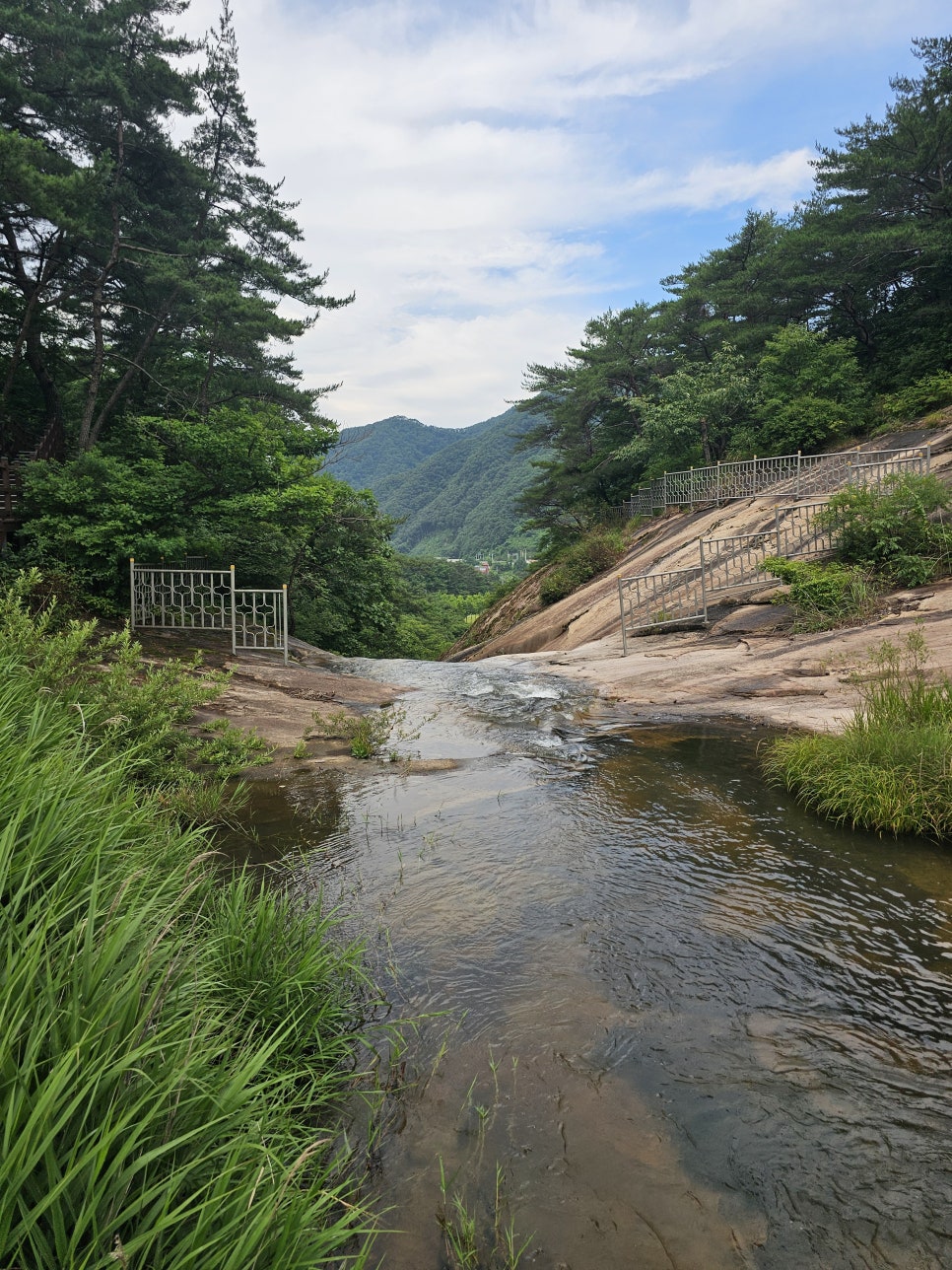 충북 여행지 괴산 가볼만한곳 수옥정 수옥폭포 원풍저수지 비오는날 여행