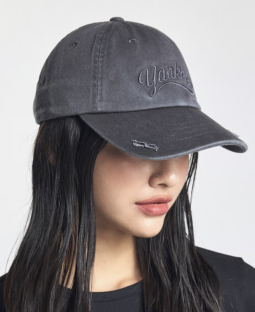 엠엘비 MLB 모자 양키스 여자 연예인 볼캡 추천 여성 여름 모자 브랜드