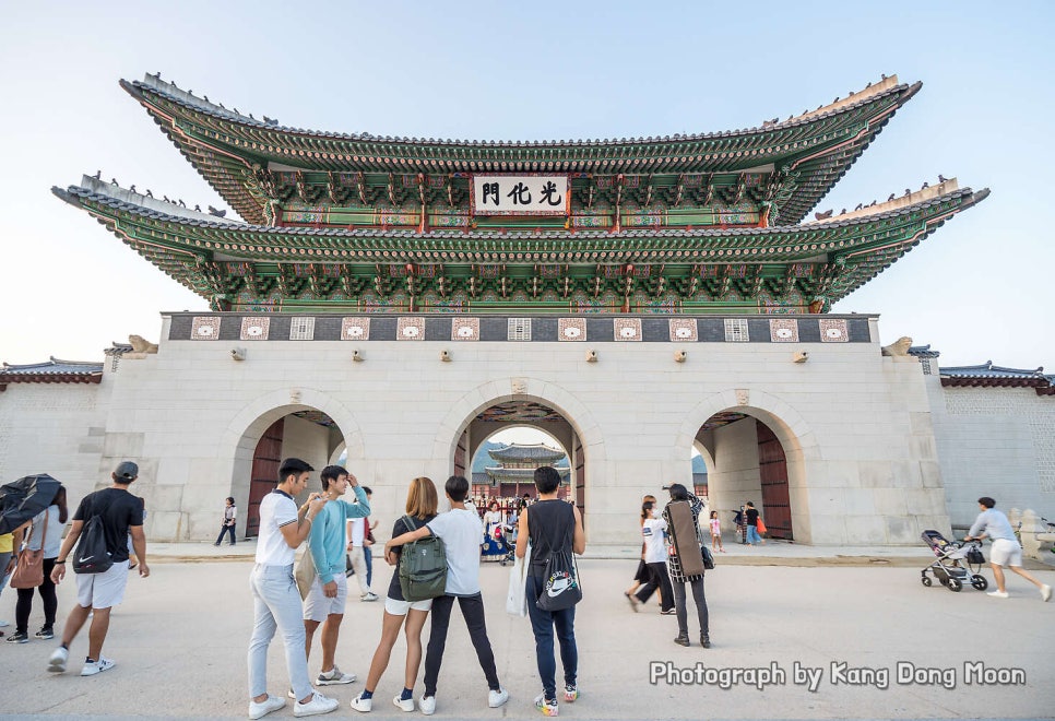 서울 혼자 가볼만한곳 서울 나들이 추천 경복궁 덕수궁 여행