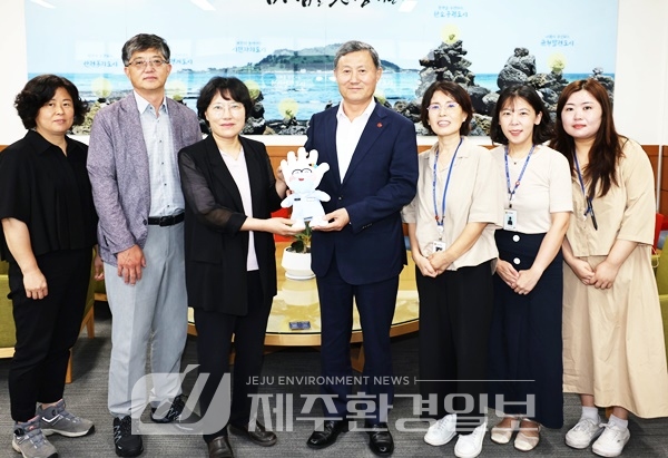 김완근 제주시장, 광주식약청과 간담회 가져