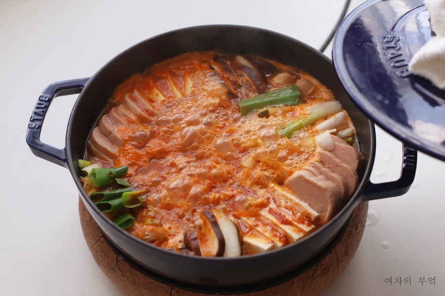 김치 부대찌개 황금레시피 육수 재료 부대찌개 양념장 만드는법