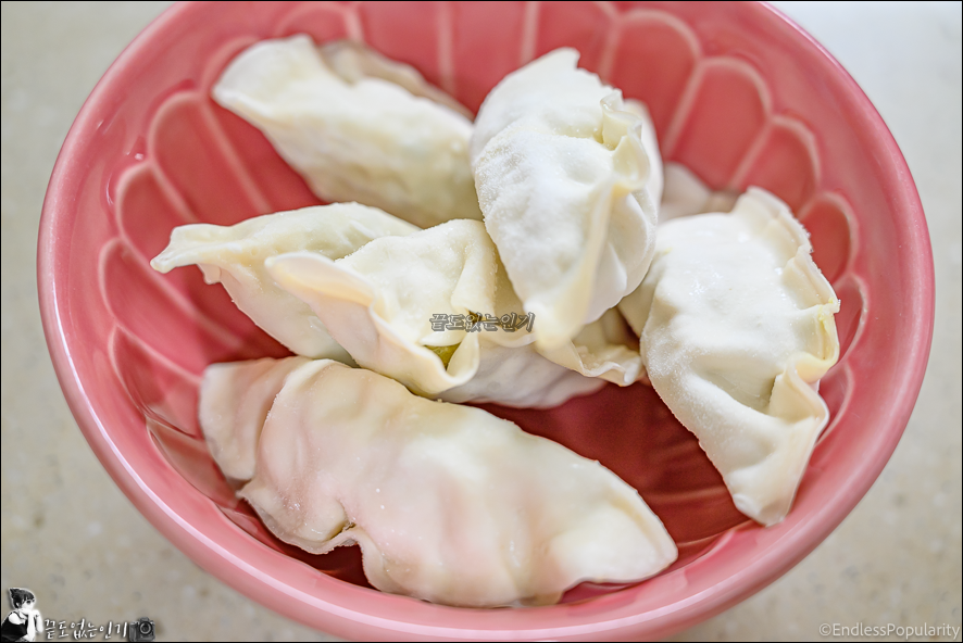 초간단 냉동만두 요리 레시피 고형카레 맛있게 만드는법