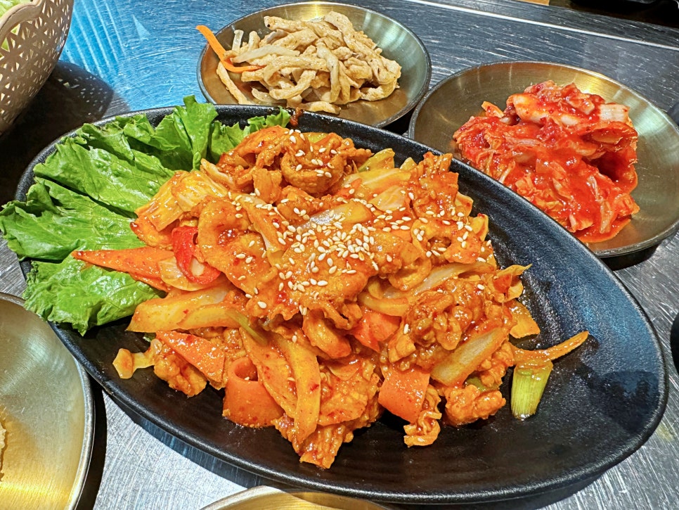 다낭 시내 한식당 추천 풍미에 반하고 네일,마사지 모두 갖춘 빌라드