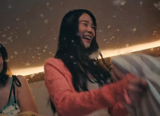 방부제 미모 37세 "한승연" 핑크 크롭 가디건 정보는?