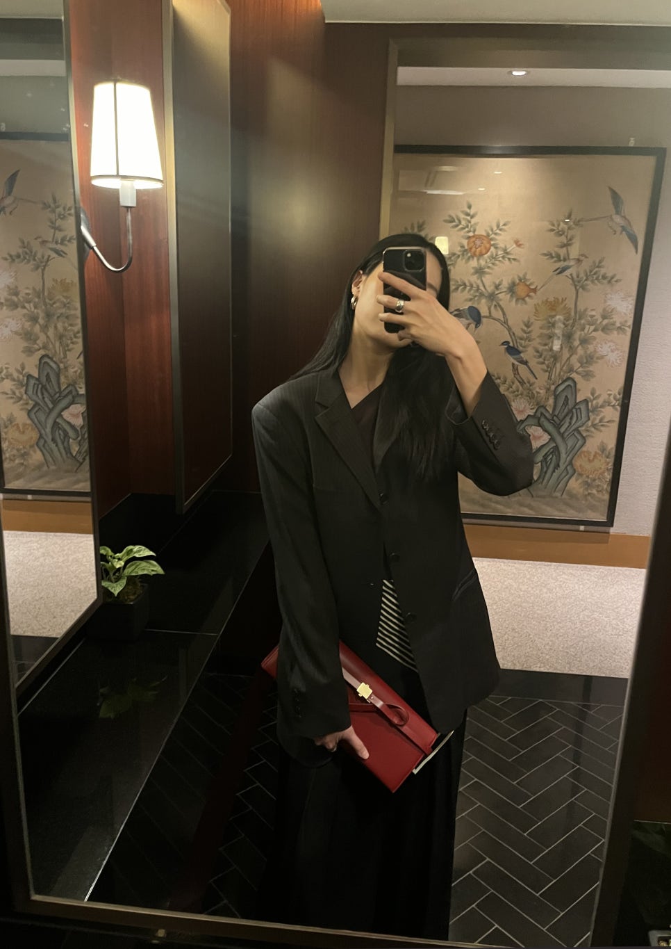 쿠론 COURONNE 뷰티풀 커넥션 이네스 토트 / 포제르 클러치 in 코오롱몰 기획전