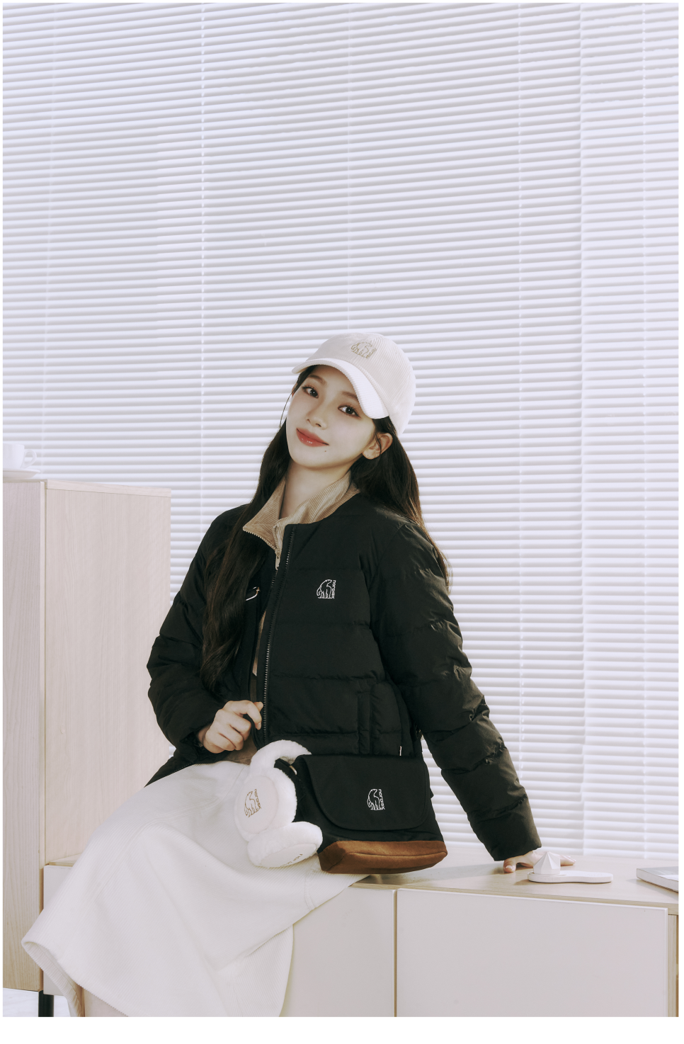 노르디스크 모델 카리나 자켓 포근한 여자가을코디 룩