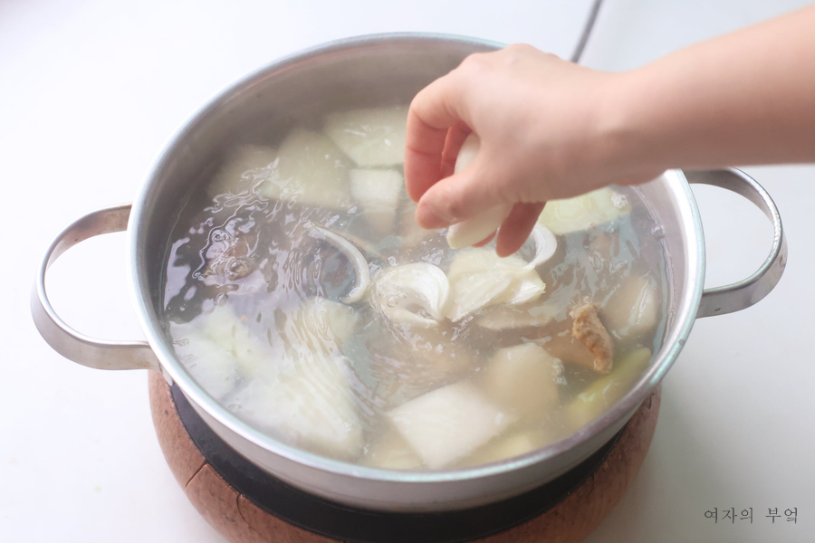 동태탕 끓이는법 동태찌개 레시피 생선매운탕 저녁메뉴 추천