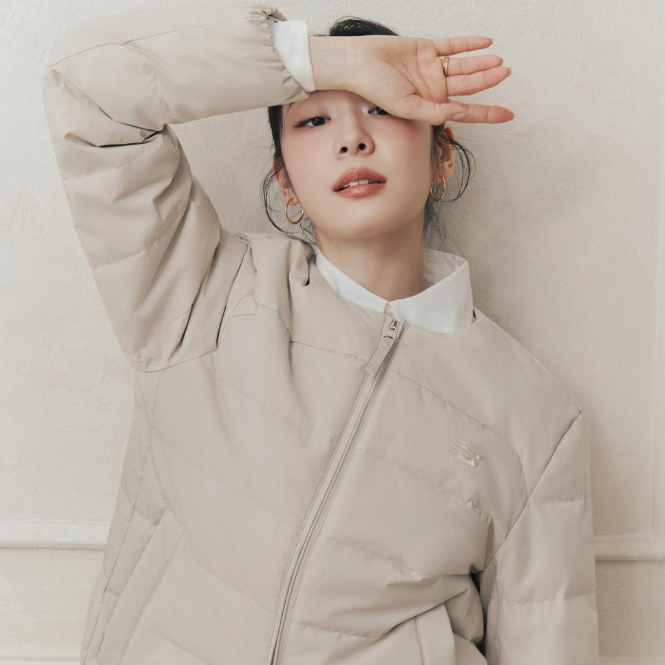 김연아 덕분에 떡상한 10만원대 뉴발란스 여성경량패딩 연아다운자켓