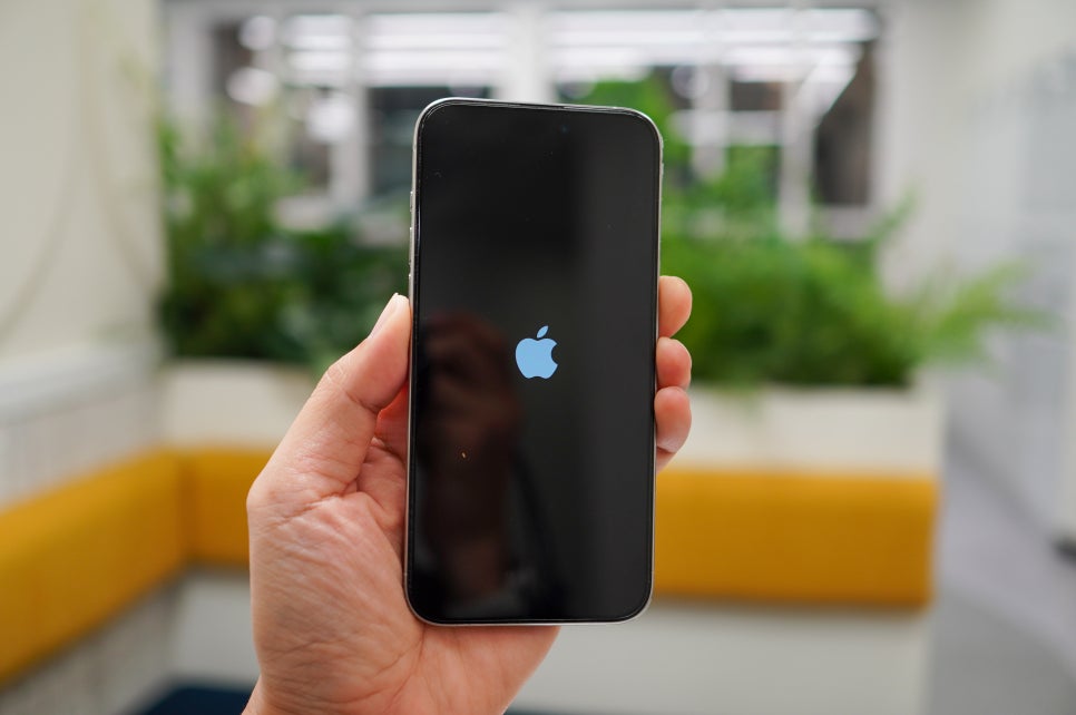iOS18 아이폰 전원끄는법과 강제 종료로 재부팅하는 방법