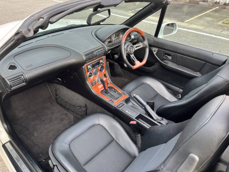 BMW Z3 역시 올드카는 멋지네~