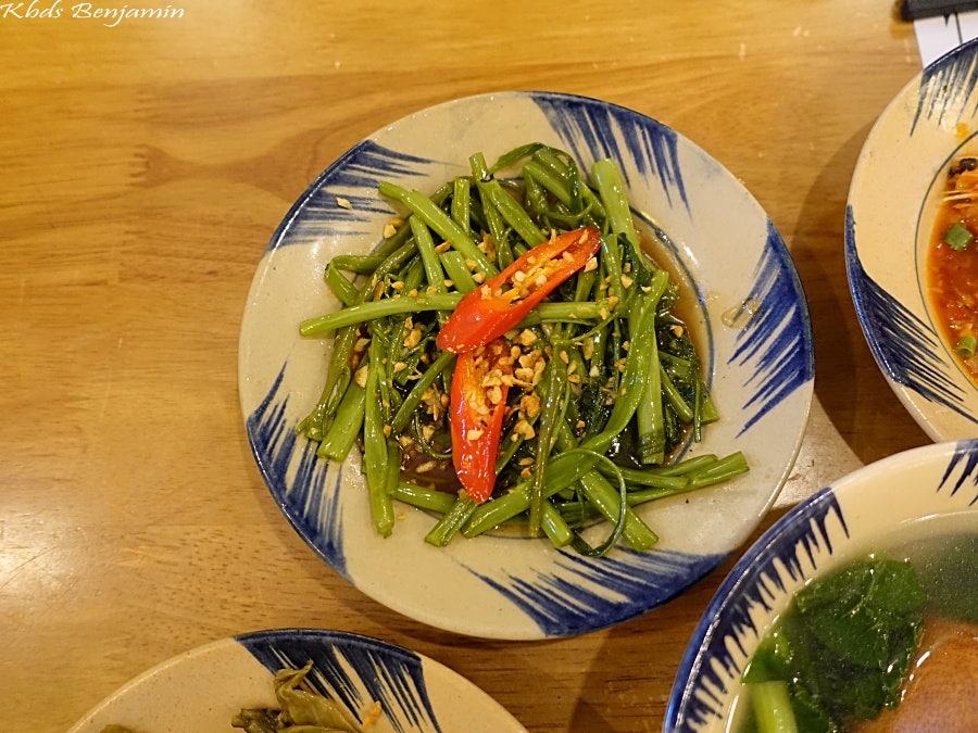 베트남 다낭 맛집 한시장 냐벱 미식 여행 다낭 11월 날씨