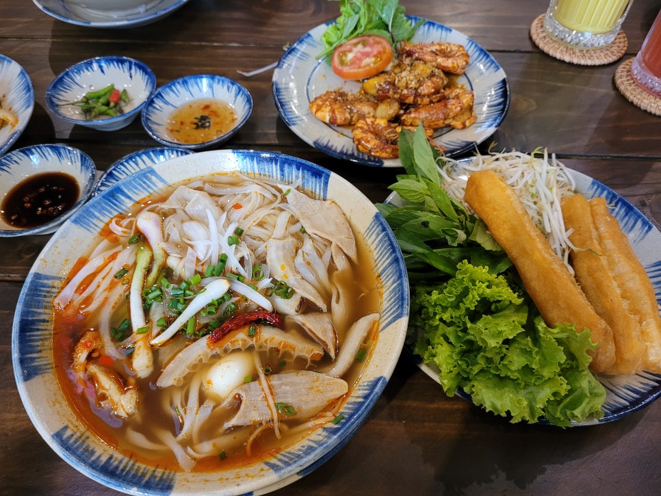 베트남 나트랑 맛집 리스트 세곳 시내 해산물 랍스터 식당 포함