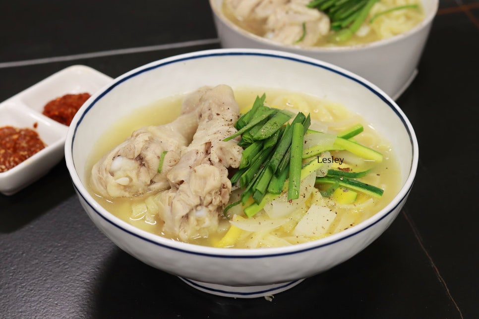 칼국수 끓이는법 닭칼국수 만들기 매운 양념장 만드는법 닭다리요리