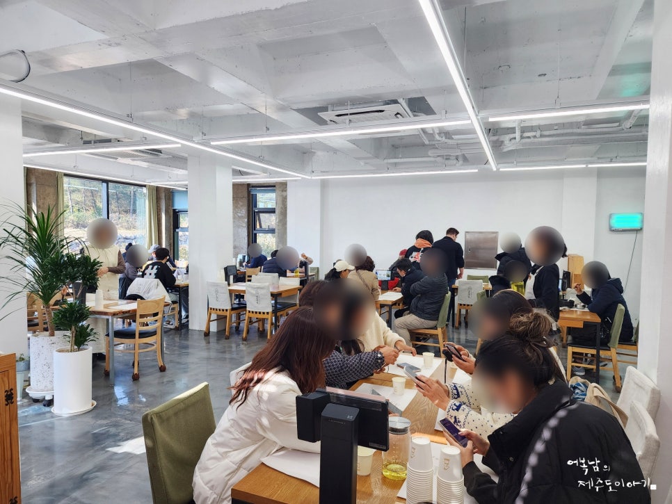제주 메밀 식당 한라산아래첫마을 비비작작면 후기