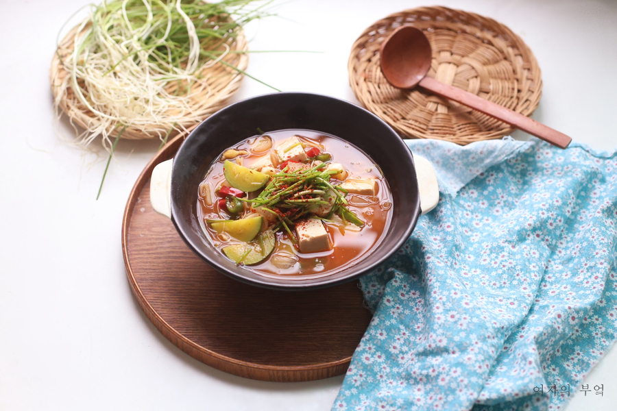 달래 된장찌개 만드는 법 두부 된장찌개 레시피 재료 끓이는법