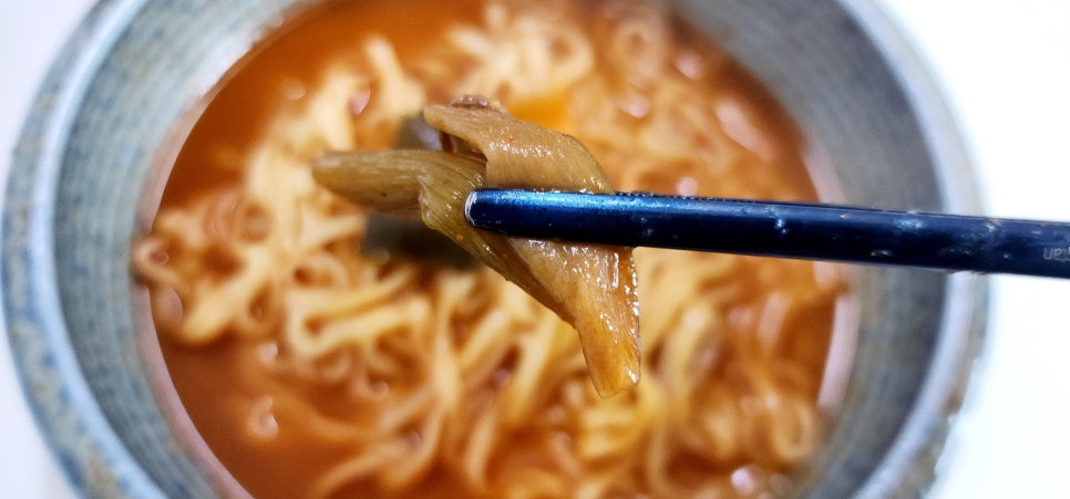 집에서 간단한 요리 더미식 육개장 칼국수 밀키트 해장음식 추천