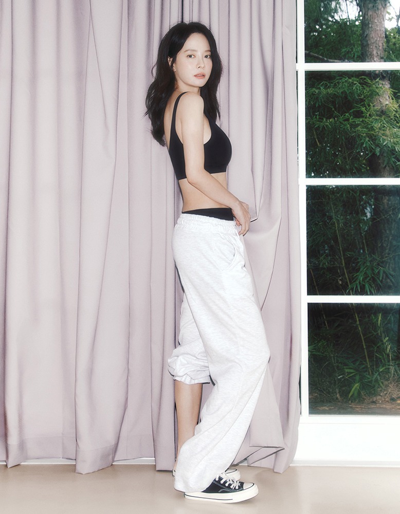 니나쏭 런칭으로 속옷 모델한 송지효 바디캠 출연