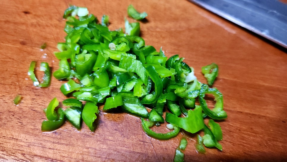 간단한 밑반찬 달래장 레시피 달래양념장 만들기 달래간장 무침 곱창김 굽기