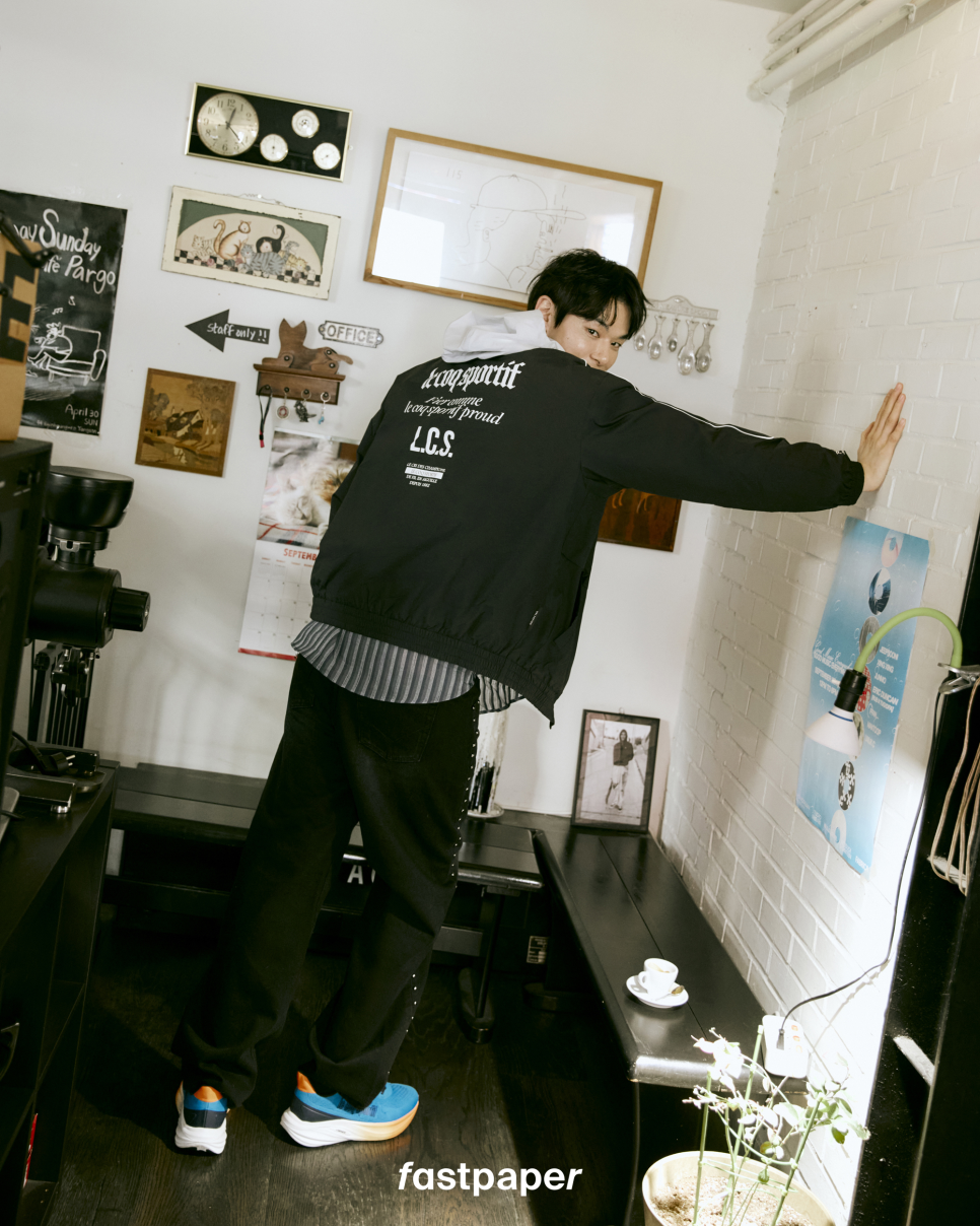 김원중 곽지영의 르꼬끄 프라우드 자켓 커플룩 남자 바람막이 추천