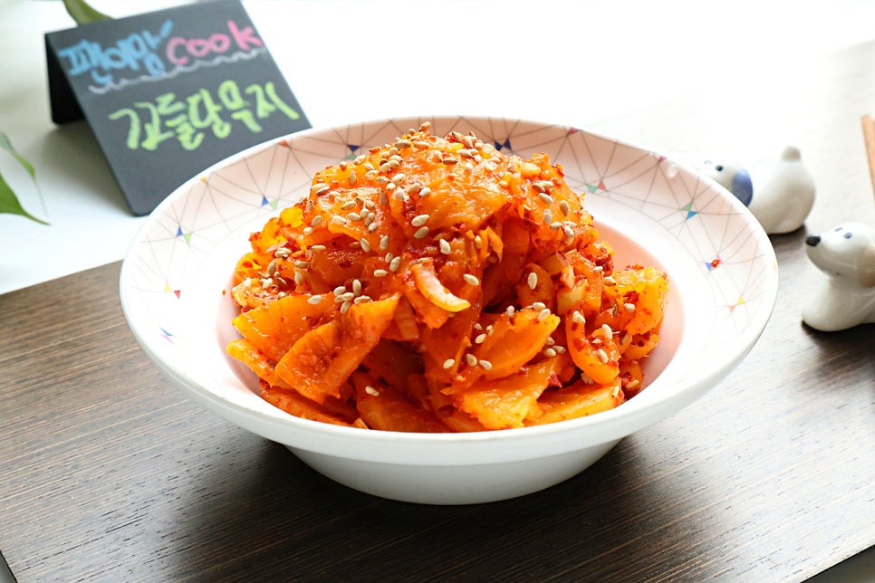 치자 꼬들 단무지무침 레시피 밑반찬 만들기