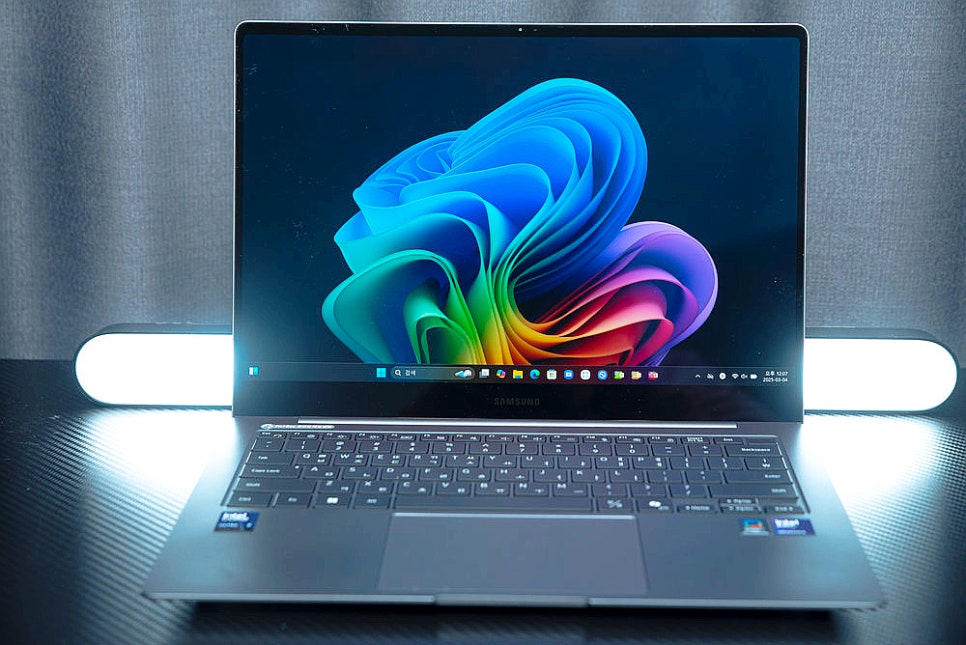 갤럭시북5 프로 NT940XHA-K71AR, 14인치 삼성 터치 노트북