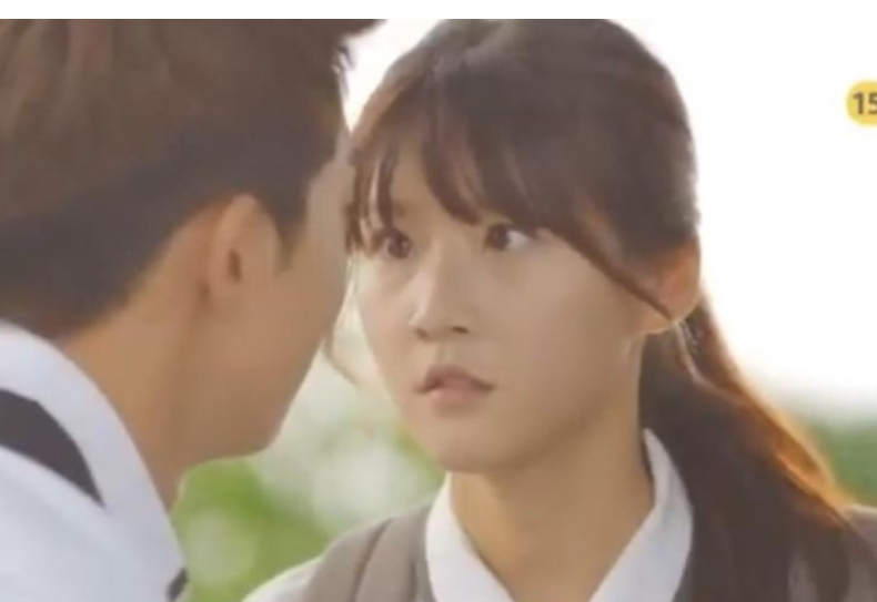 "김새론 김수현 15세 교제 논란, 해외 여론 폭발 과거 영상 속 모습은?"